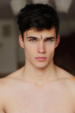 thefashman:  this-bi-guy:  He’s perfection.