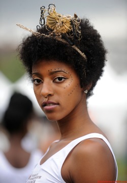 thewomenstudies:  blackfashion:  Afropunk