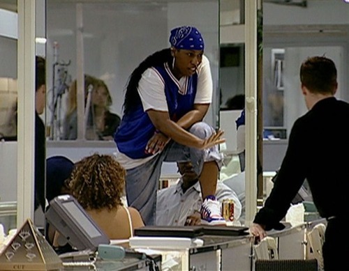 blackberryshawty:  Remember when missy elliott was on punk’d and was about to bust