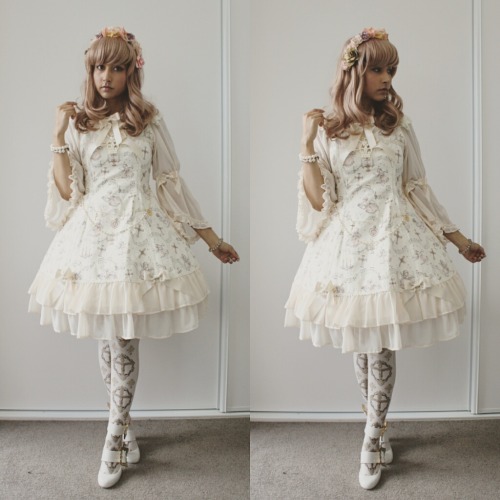 A random outfit I haven&rsquo;t shared yet. I think this was when crosses first appeared in lolita f
