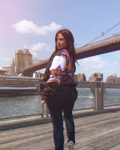 SUMMERSLAM!!!  Thank you @chalklineofficial por mi chamarra de Summerslam Vía @instagram