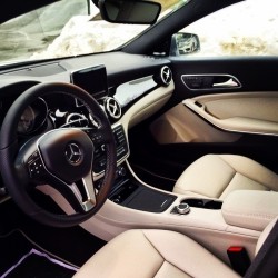 drivingbenzes:  Mercedes-Benz CLA 250 AMG line (Instagram @d_galasso)