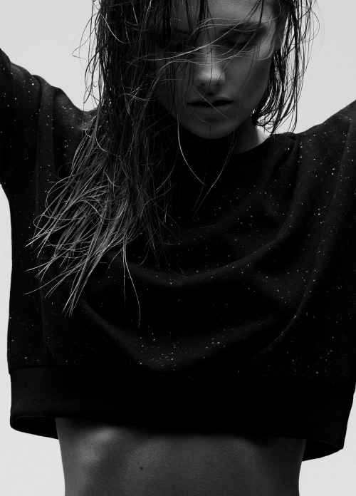 formesdelabeaute:  Caroline Kristiansen By Stefano Fabbri For The Libertine www,thelibertineezine.com