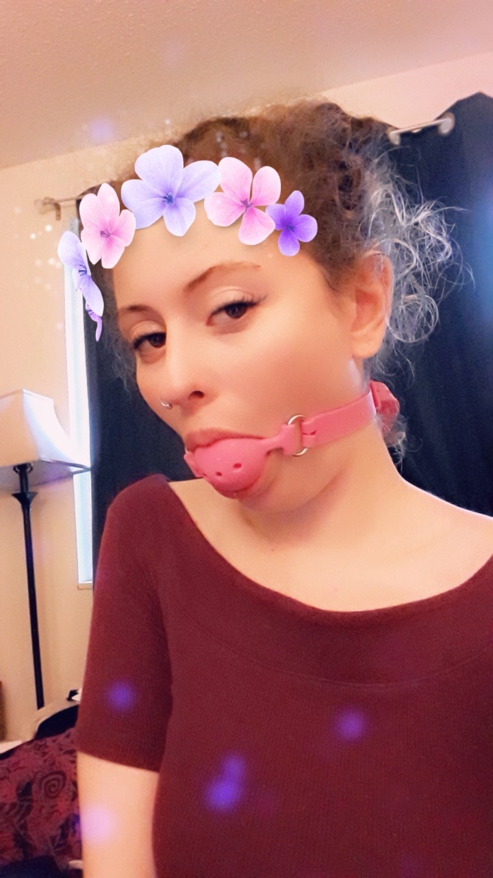 makingoutisgreat:  I love when you guys give me presents to come home to