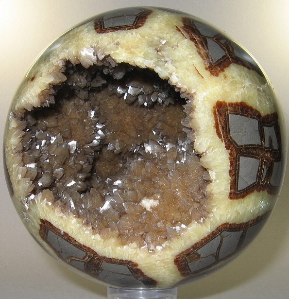 mineralists:  Crystal SpheresSphere 1: Natrolite and QuartzSphere 2: OpalSphere 3: