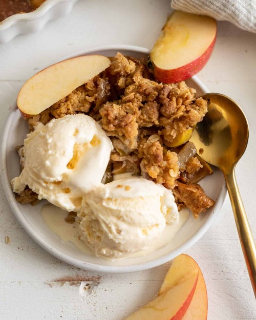 fullcravings: Cinnamon Pear Apple Crisp