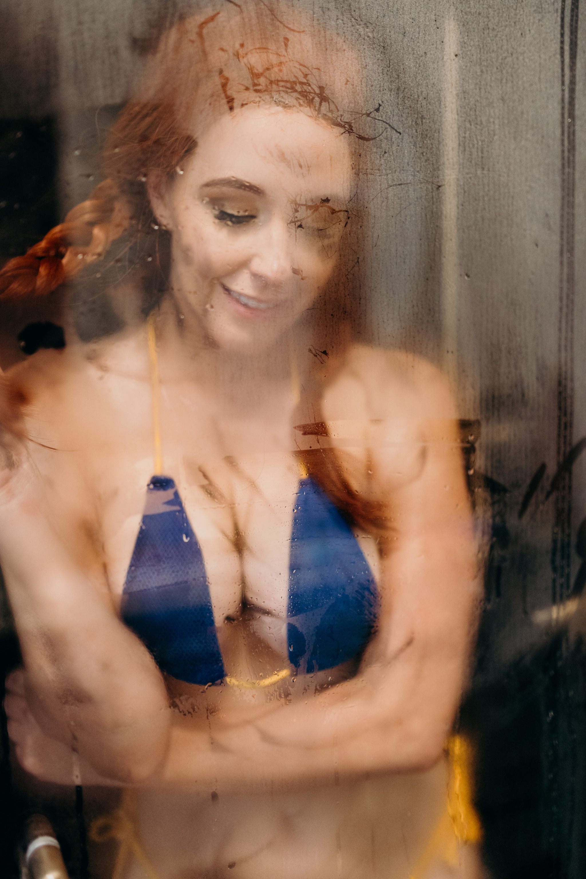 Porn photo :Shower time with Meg Turney