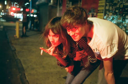 XXX bambuh:  matt hitt and alexa chung ♥  photo