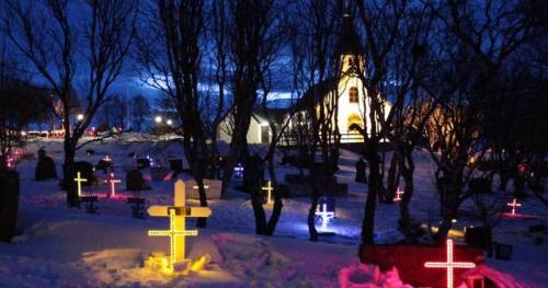 lacrimis:We noticed that many of the cemeteries are aglow with lit crosses. This is the cemetery in 