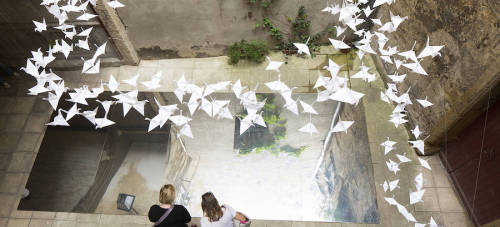 culturenlifestyle:Flock of White Origami Birds Invade French CourtyardFrench designers Maxime Derrou