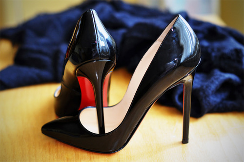 luxslave:  For you Mistress M! Goodnight!