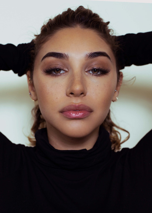 Porn hellyeahchanteljeffries:  Chantel Jeffries photos