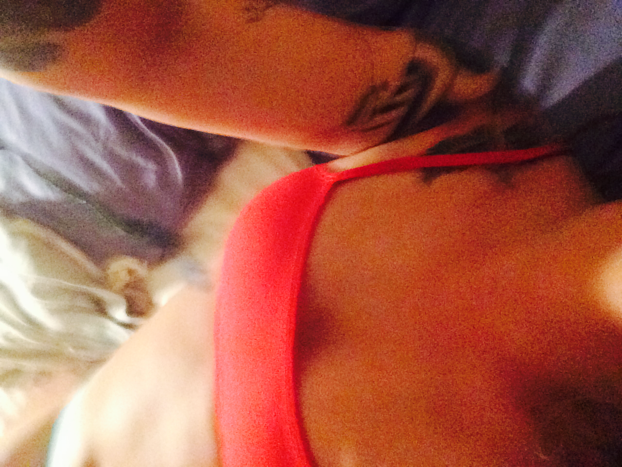 dearvirginiawoolf:  Topless Tuesday for all you crazy people 