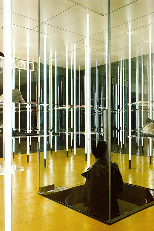 aqqindex:Shiro Kuramata, Edward’s Head Office, 1969