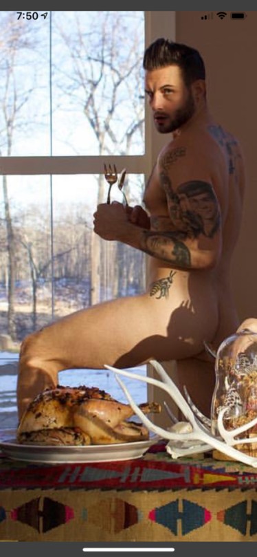 pepperoni-lover:  Nico Tortorella and his fine ass. And a turkey. 