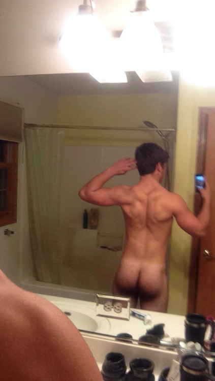 snapchathott:  hot muscle teen