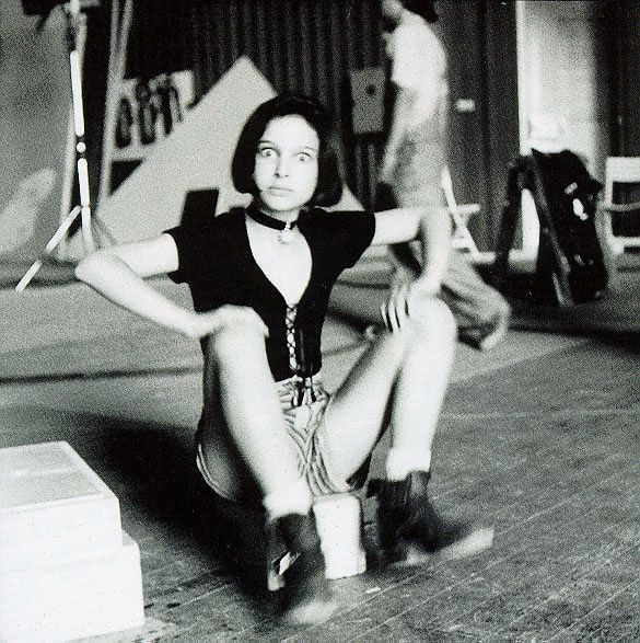 paintdeath:  Natalie Portman on the set of Leon (1994)