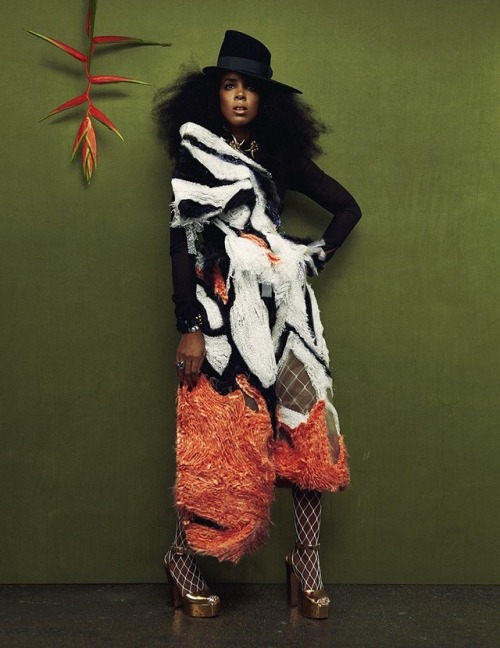 darkskinmagick:Kelly Rowland