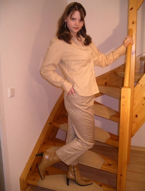 A Golden SetSome of my favorite clothes and everything in golden and fawn,from my fingernails to my 