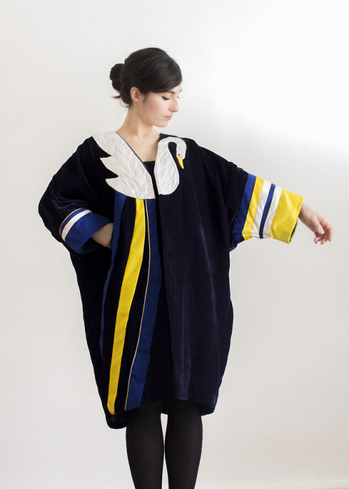 Precious Kimono / swan coat 2017blue velvet and silk - collaboration with Pryscille Pulisciano 