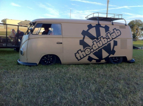 malautomat:  “ THE.DUB.LAB “ 