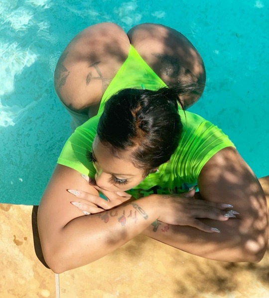 princejazziedad:DeliciouslySexy. BigBaad. BootiDelicious. MCurviLicious. Mamita .