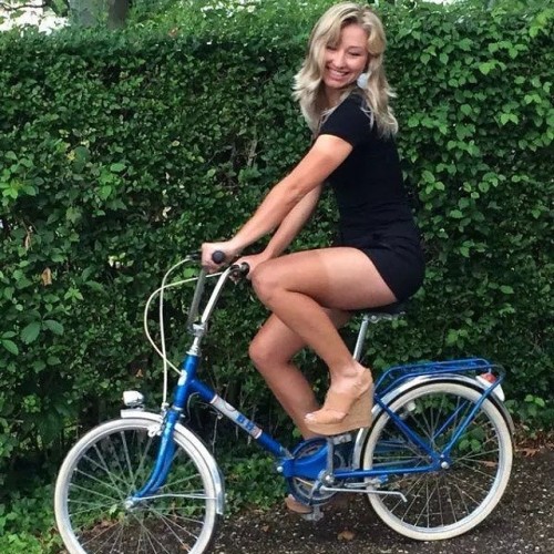girlsbikesworld:  Cati from #Spain #girls_bikes same girl from the previous pic :)