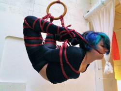 artofbondage.tumblr.com post 81881634108