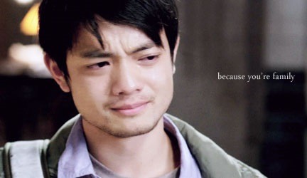 Porn Pics angelswatchingover:  Osric Chau has ‘pulled