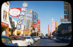 swinginglamour:  Las Vegas, 1950’s. 