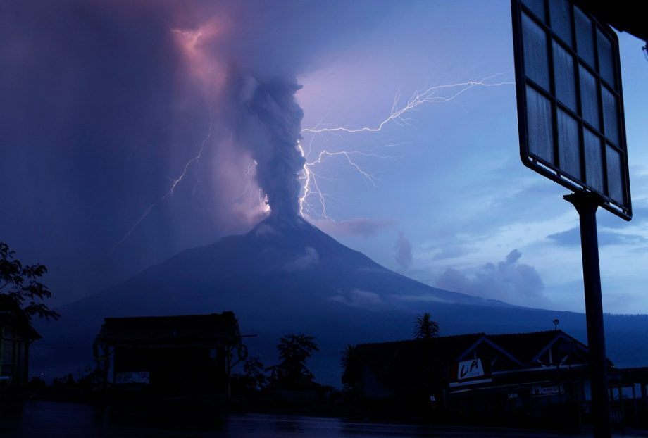 terracompassum:  mrcloudphotography:  planetthegreat:  mrcloudphotography:  source
