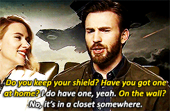 aryahs:  I like you, here’s a gifset: Chris Evans 