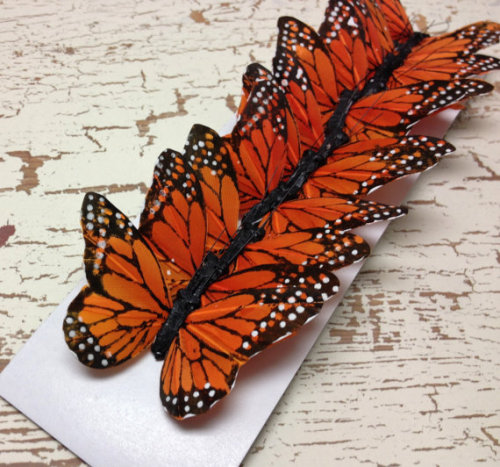 nuance:Feather Butterflies -12 Monarch Butterfly Embellishments in Orange and Black - Artificial But