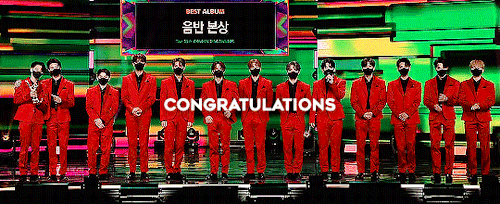 hanwooz:congrats on your first award of 2021! ♡