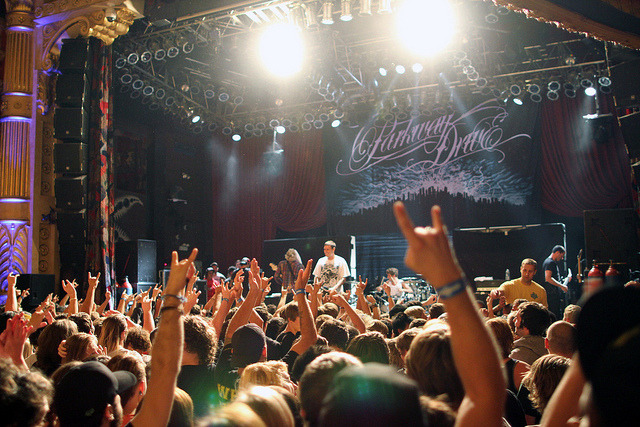 mitch-luckers-dimples:  Parkway Drive