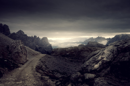 escapekit: Südtirol German photographer Andreas Levers shares landscape photos taken during a short trip to the Dolomites.  Escape Kit / Instagram / Twitter / Minuscule / Subscribe  