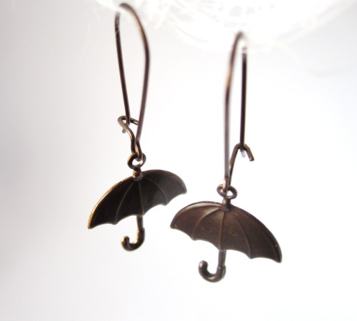 e-pic:  NEW ITEMS LISTED: 100% all natural brass earrings, nickel and lead free. I made these eco-friendly counterparts to my other pieces because I had received inquiries about a greener style of jewelry, so here you have them! Currently available in