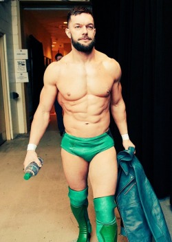 athingofmalelust:  Finn Bálor