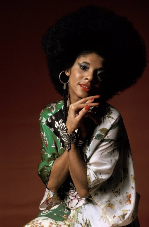 twixnmix - Betty Davis photographed by Fin Costello, February...