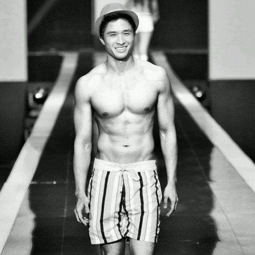 busankim:  Vince Velasco  http://jskbusan.blogspot.kr/search/label/Vince%20Velasco 