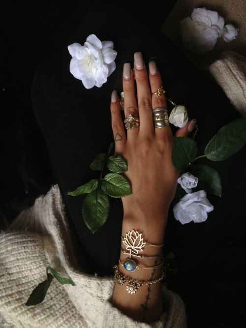 luxurious-x-perfection:http://luxurious-x-perfection.tumblr.com/