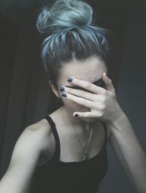 skinnys00n: Blue hair thinspo
