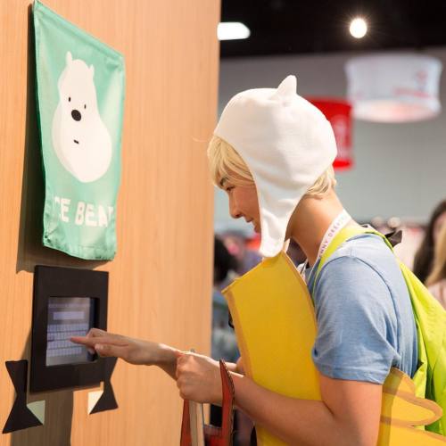 Photo-op action at our We Bare Bears Comic Con booth! #sdcomiccon2015 #sdcomiccon #comiccon2015 #webarebears #cartoonnetwork #CNSDCC #panda #icebear #grizzly #bros #bearstack #adventuretime #finn #finnhat