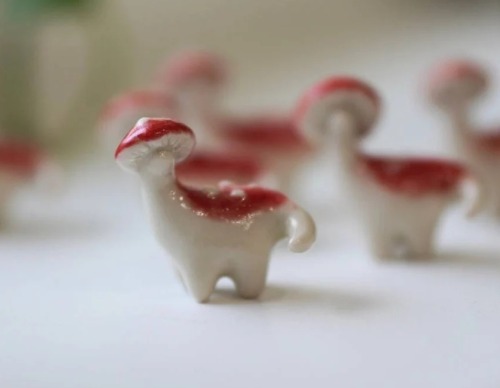 Mushroom Dinos // Sparrowberry on Etsy