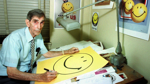 nursary:elevenacres:Harvey Ball- creator of The Smiley Facehe looks like hes seen the devil with his