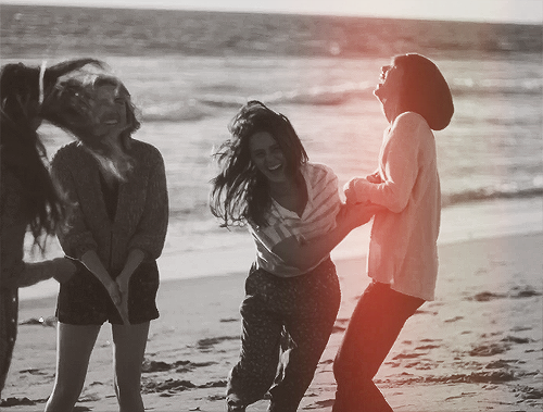 longlivethegirlinthedress:  Happy, free, confused, lonely. 
