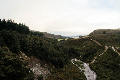 aratrikag05: Views from the TranzAlpine. Camera: Nikon D5200 (18-55mm kit lens).