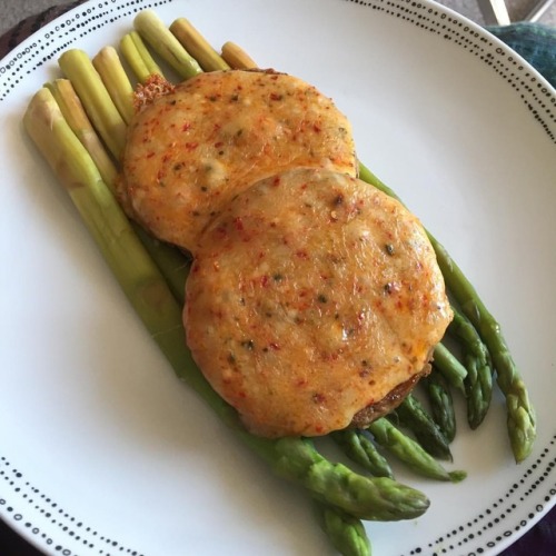 Frys Veggies Burgers With Mexican Chilli Cheese And Asparagus. The Frys Burgers Are Surprisingly Low
