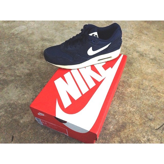 The #Nike #Airmax 1&rsquo;s &ldquo;#MidnightNavy&rdquo; #SuedePack Essentials