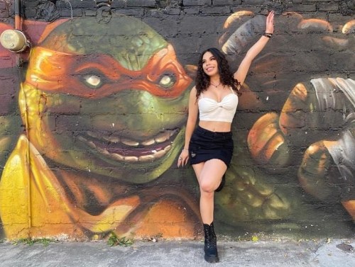 #turtlepower @lizbethrodriguezoficial #halfshellgirls #tmnt #teenagemutantninjaturtles #love #hero #